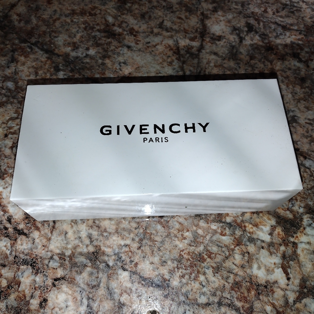 Givenchy golf sunglasses